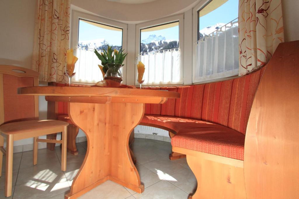Apartmán Adlerhof Sankt Leonhard im Pitztal Pokoj fotografie